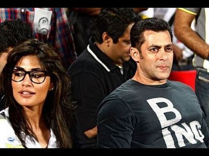 SPOTTED: Salman Khan Bonding With Chitrangada At His Farmhouse