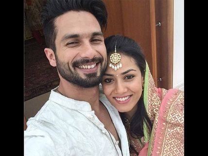 WOW! Shahid Kapoor's Special Gesture For Mira Rajput On Karva Chauth