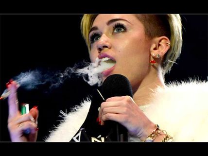 7 Crazy Things Done By Miley Cyrus That Would Leave You Wonderstruck
