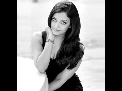 Aishwarya Rai Bachchan's Stunning Pics From Longines Photoshoot