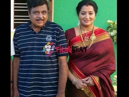 OH FRESH: Ambareesh-Sumalatha Are Jodi No.1 Of 'Dodmane Huduga' 