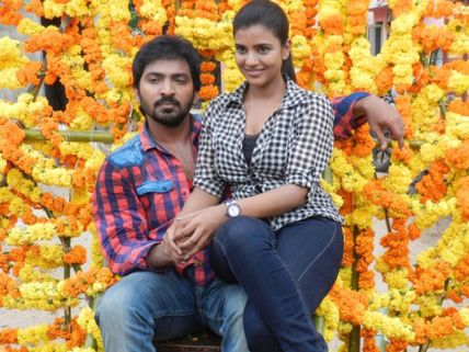 Vaibhav Reddy Talks About His Upcoming Horror Comedy 'Hello Naan Pei Pesuren'