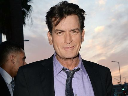 Whoa! Charlie Sheen Seen Making Love To A Man & Smoking Crack Tape Leaked?