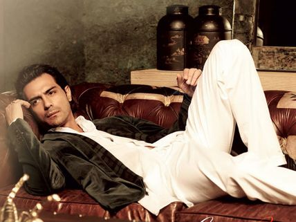 10 Rare & Unseen Pics Of Birthday Boy Arjun Rampal!