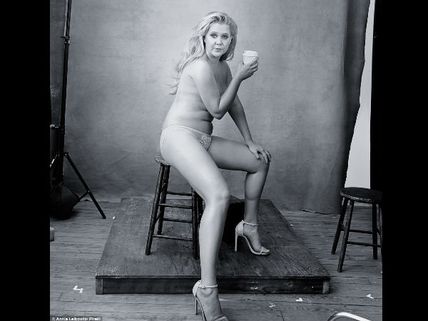 Amy Schumer & Serena Williams Go Bare To Define Real Beauty!