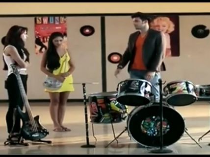 Kaisi Yeh Yaariyan: Manik Motivates His Team To Win