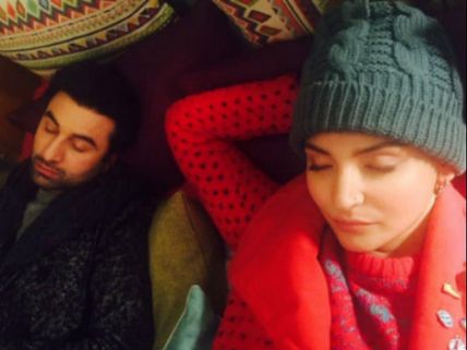 PICS! Ranbir Kapoor & Anushka Sharma's 'Lazy Moment' Captured On Camera, On The Sets Of ADHM!