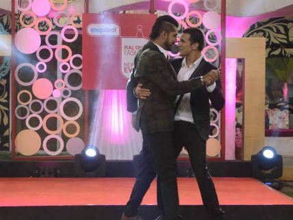 Bigg Boss 9: New Year & Awards Event In The House; Mandana Bags Maximum Awards!