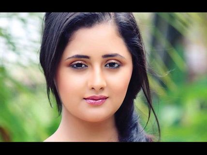 Naagin:Rashmi Desai To Enter The Show, Play A Pivotal Role