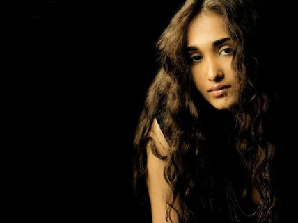VERY SHAMEFUL! Sooraj Pancholi Flushed Late Jiah Khan's 4 Week Old Foetus In The Toilet, Reveals CBI