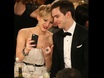 What! Exes Jennifer Lawrence & Nicholas Hoult Spotted Together At The Golden Globes 2016?