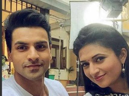 Nach Baliye 8: Yeh Hai Mohabbatein’s Divyanka Tripathi & Vivek Dahiya Approached!