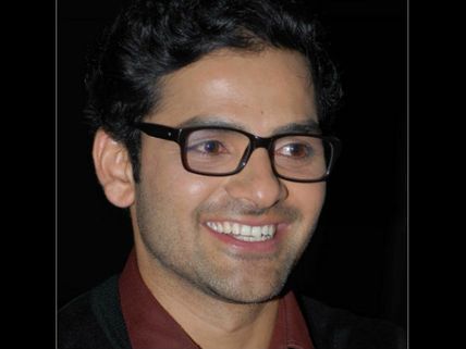 First Rank Raju Actor Gurunandan's Next Titled 'Smile Please' 