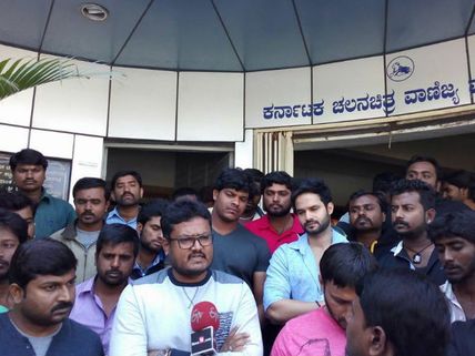 Injustice For Maduveya Mamaytheya Kareyole At Orion Mall! 