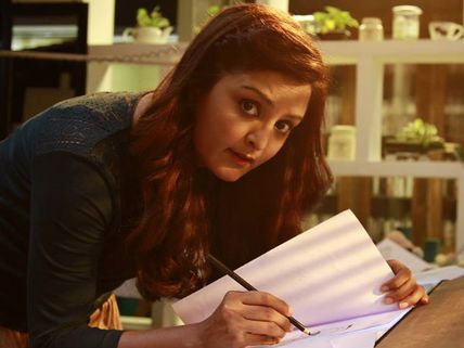 Manju Warrier Turns Postwoman!