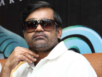 Selvaraghavan's Next Is Not A Remake Of 'Nenjam Marappathillai'!