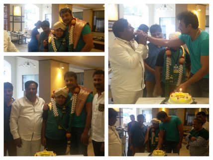PICS: Darshan Celebrates Birthday With Producer Sandesh Nagaraj! 