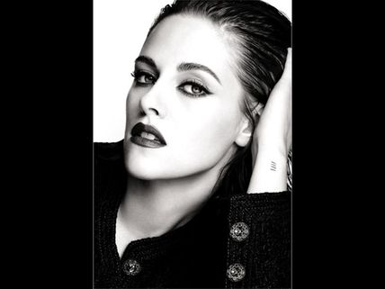 Pics! Kristen Stewart Featured In Chanel 2016 Eye Collections Campaign