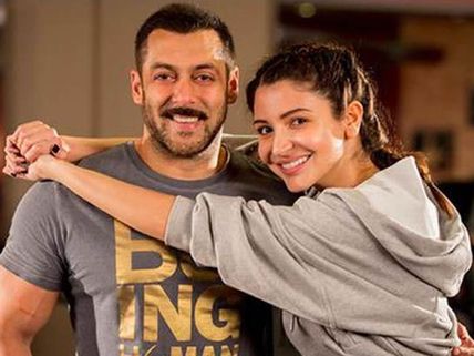 Sultan In Trouble Again? Anushka Sharma Slaps Salman Khan On The Movie's Sets