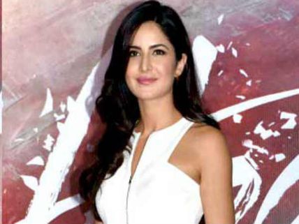 Guess Who Surprised Katrina Kaif On Comedy Nights Live!