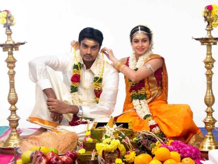 INTERVIEW: 'Adida Melam' Is Not A Lame Comedy Film - Abhay Krishnaa