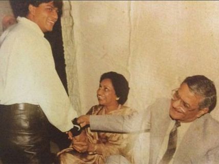 SWEET MEMORIES: This Is How Shahrukh Khan's Late Father-In-Law Described Him On A TV Show