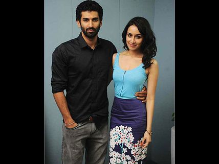 Hot Scoop! What's Cooking Between Shraddha Kapoor & Aditya Roy Kapur On The Sets Of Ok Jaanu