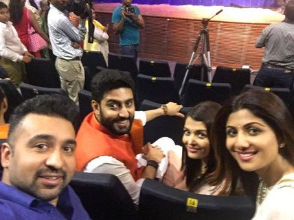 It's Selfie Time! Abhishek Bachchan, Aishwarya Rai, Shilpa Shetty & Raj Kundra In One Frame