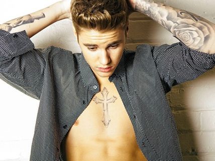 OMG! Justin Bieber's Bare Bottom Revealed!