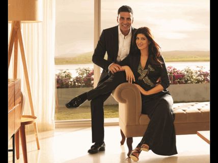 Made For Each Other! Akshay Kumar & Twinkle Khanna Look So Much In Love In This New Picture