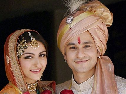 Oh No! After Malaika & Arbaaz,  Soha Ali Khan & Kunal Khemu's Marriage In Trouble?