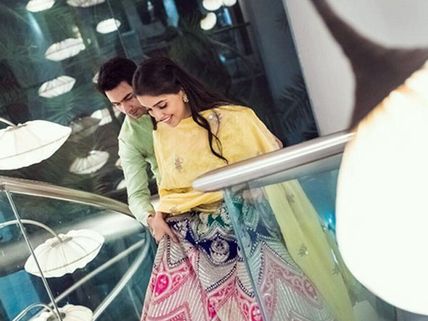 Head Over Heels! This New Picture Of Asin & Rahul Sharma Shows That They Are So Much In Love