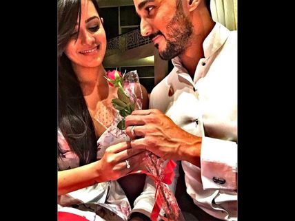 20 Lovey-dovey Pictures Of Yeh Hai Mohabbatein Actress Anita Hassanandani & Rohit Reddy