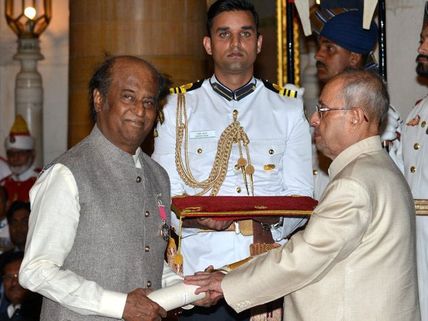 PHOTOS: Rajinikanth Talks About 'Kabali' Release Date Before Accepting His Padma Vibhushan Award!