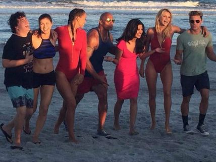 Woah! Priyanka Chopra & Dwayne Johnson Spotted On The Sets Of Baywatch [Photos] 