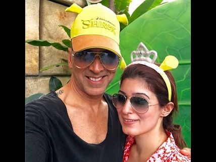 Cutest Bollywood Couple! Akshay Kumar & Twinkle Khanna's Latest Selfie Will Make You Go Awww...