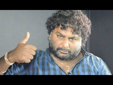 CONTROVERSY: Huccha Venkat Walks Out Of Dictator