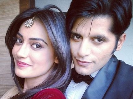 Popular Jodi Surbhi Jyoti And Karanvir Bohra To Set The Stage On Fire!
