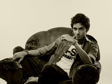 Anirudh All Set To Go International, Signs Up With Sony Music!
