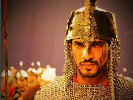 Check Out Naagin’s Ritik Aka Arjun Bijlani In Warrior Look