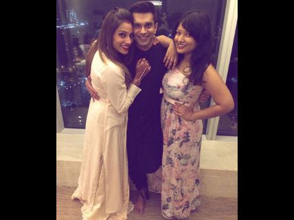 Bipasha Basu's First Picture Post Wedding; This Is How The Newly-Wed Looks Now!