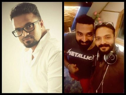 Pics! Jayasurya Croons For Shajahanum Pareekuttiyum!