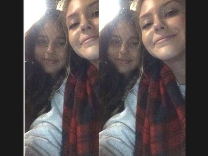 Oven Fresh! Shahrukh Khan's Daughter Suhana Khan Morning Selfies Are Just Way Too Beautiful!