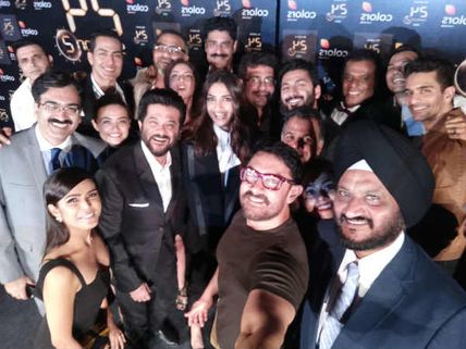 24 Season 2: Anil Kapoor, Aamir Khan, Sonam Kapoor & Others Walk The Black Carpet [PICS]