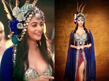 Pooja Hegde's Look In Mohenjo Daro Slammed By History Scholar!