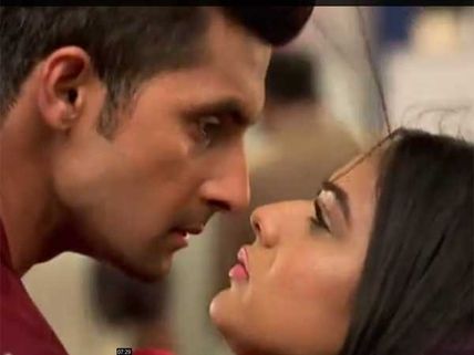 Jamai Raja: Sid's Tantric Drama To Postpone The Wedding!
