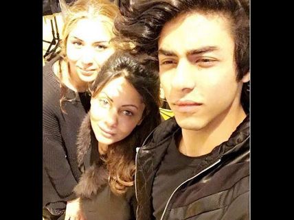 Rare Sighting: Gauri Khan Spotted Shopping With Her Handsome Son Aryan Khan