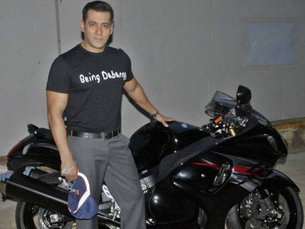 Salman Khan Will Marry On November 18, But Here's The Catch!