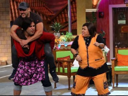 Don’t Miss! Salman Khan’s Non-Stop Laugh Riot On Comedy Nights Live (PICS)