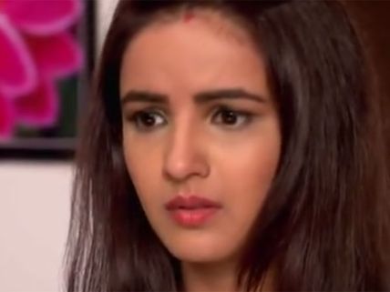 Tashan-E-Ishq: Rocky Plans To Embarrass Twinkle Publicly; Yuvi Turns Saviour!